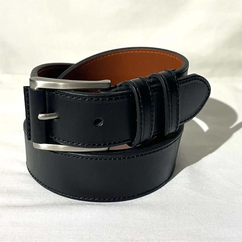 NEW Jos A Bank Leather Belt Men's Black Silver Buckle with Leather Accent